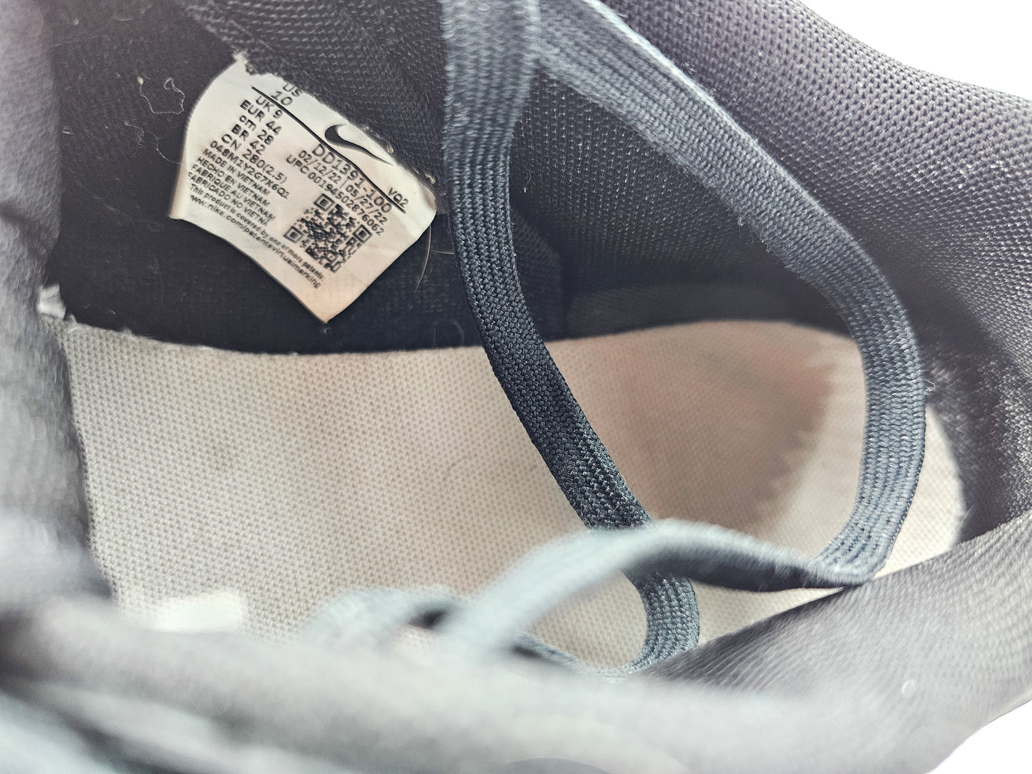 Nike Dunk Low Retro "Panda"