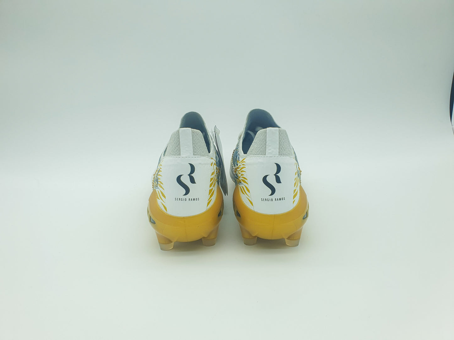 Mizuno Morelia Neo III "Made In Japan" SR4 Limited Edition