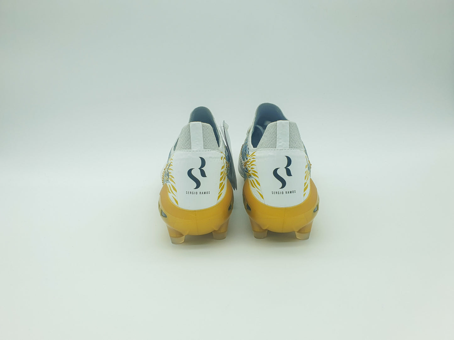 Mizuno Morelia Neo III "Made In Japan" SR4 Limited Edition