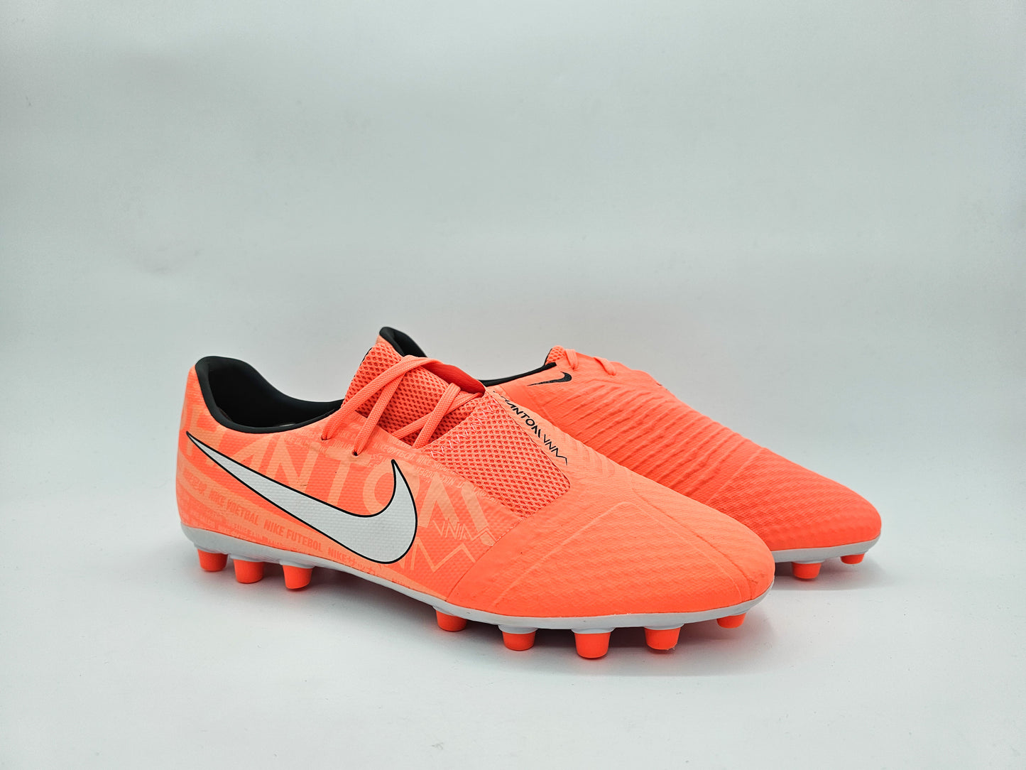 Nike Phantom Venom Academy
