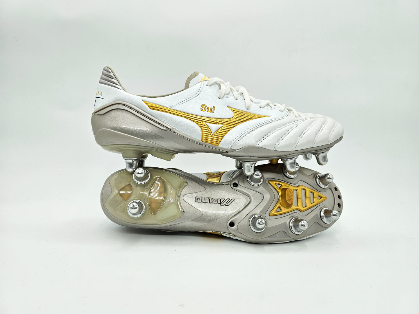 Mizuno Morelia Neo II SI