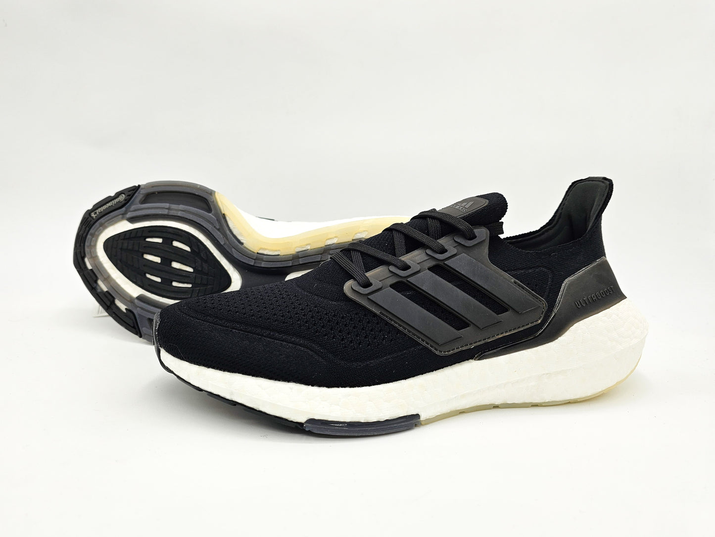 Adidas Ultraboost 21 Parley edition