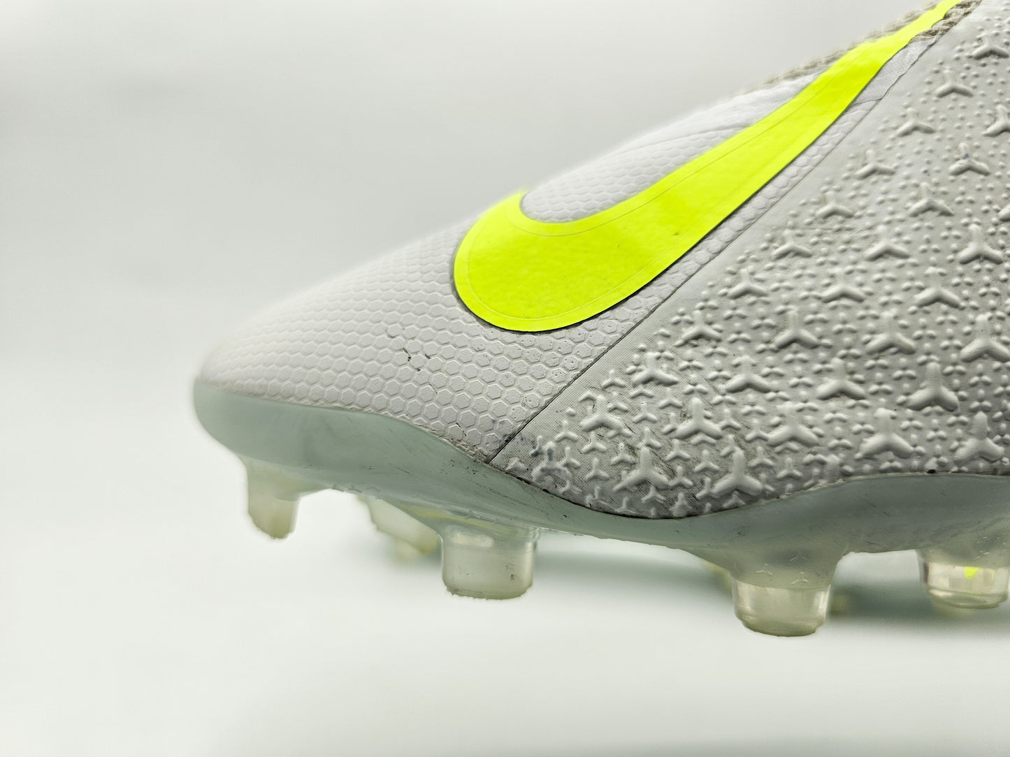 Nike Phantom VSN Academy NikeID