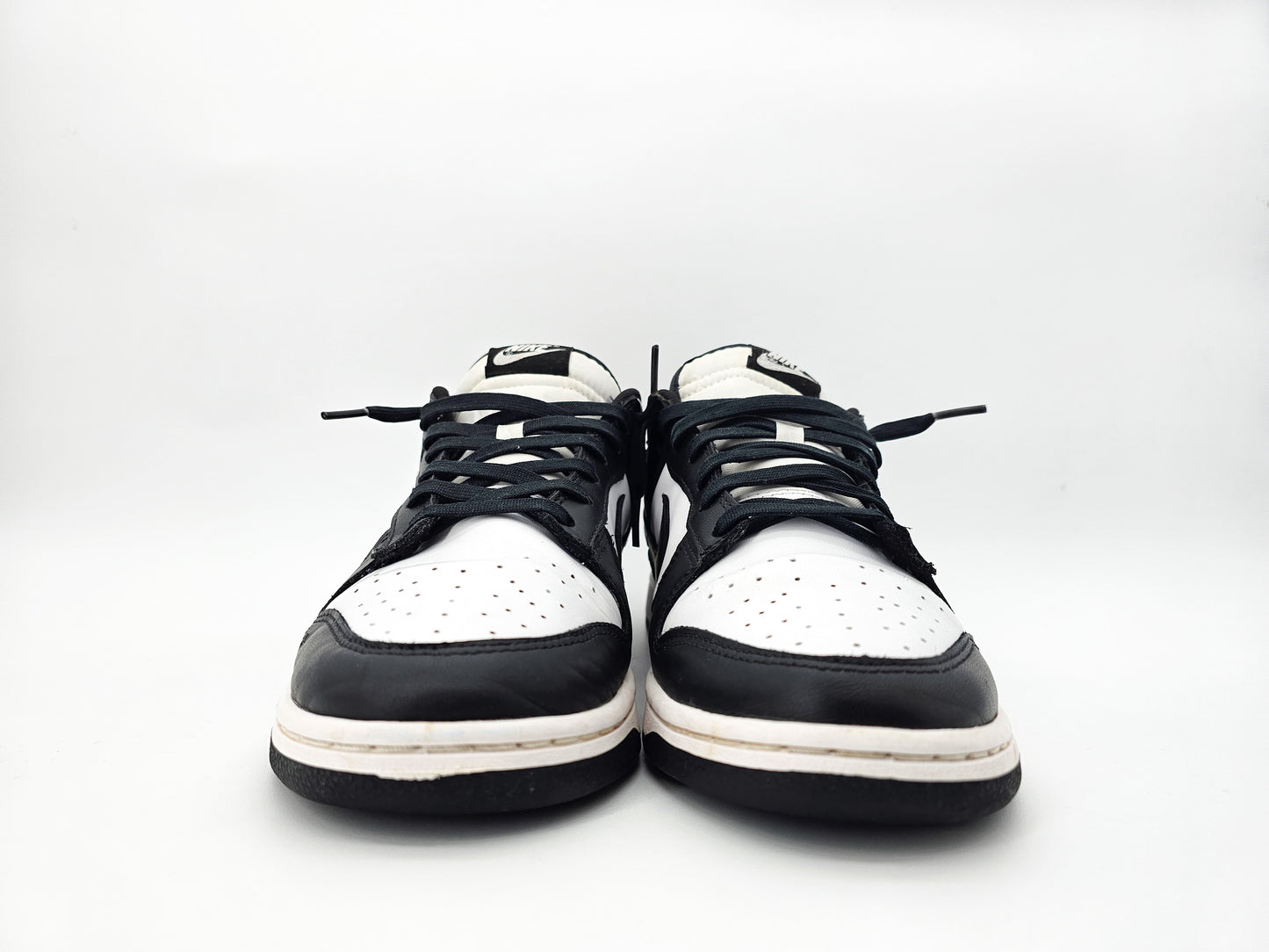 Nike Dunk Low Retro "Panda"