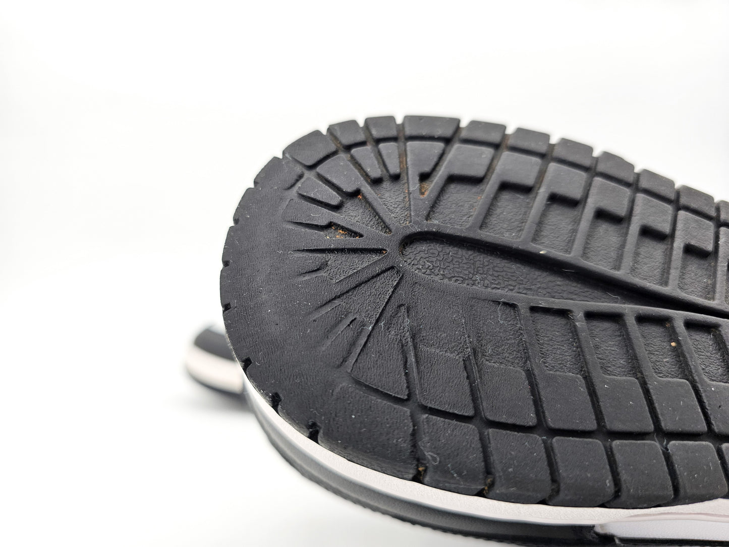 Nike Dunk Low Retro "Panda"