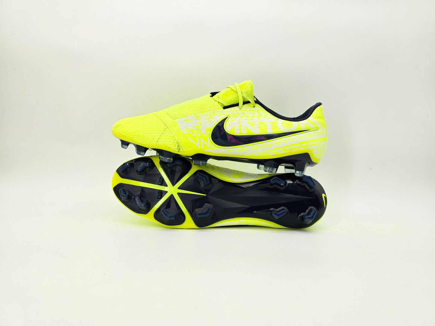 Nike Phantom Venom Elite