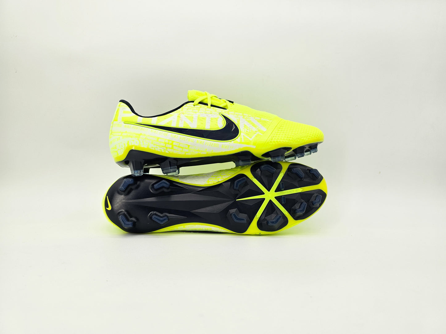 Nike Phantom Venom Elite