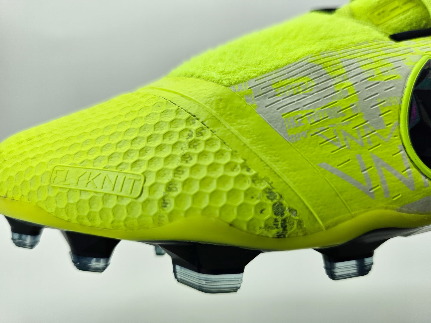 Nike Phantom Venom Elite