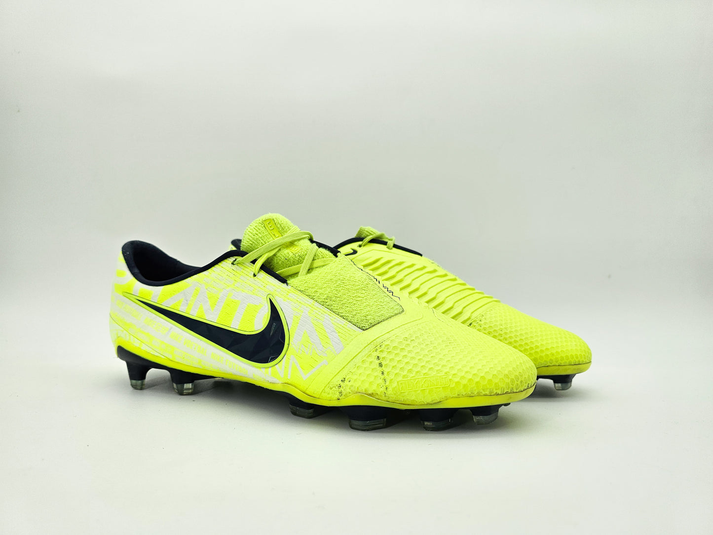 Nike Phantom Venom Elite