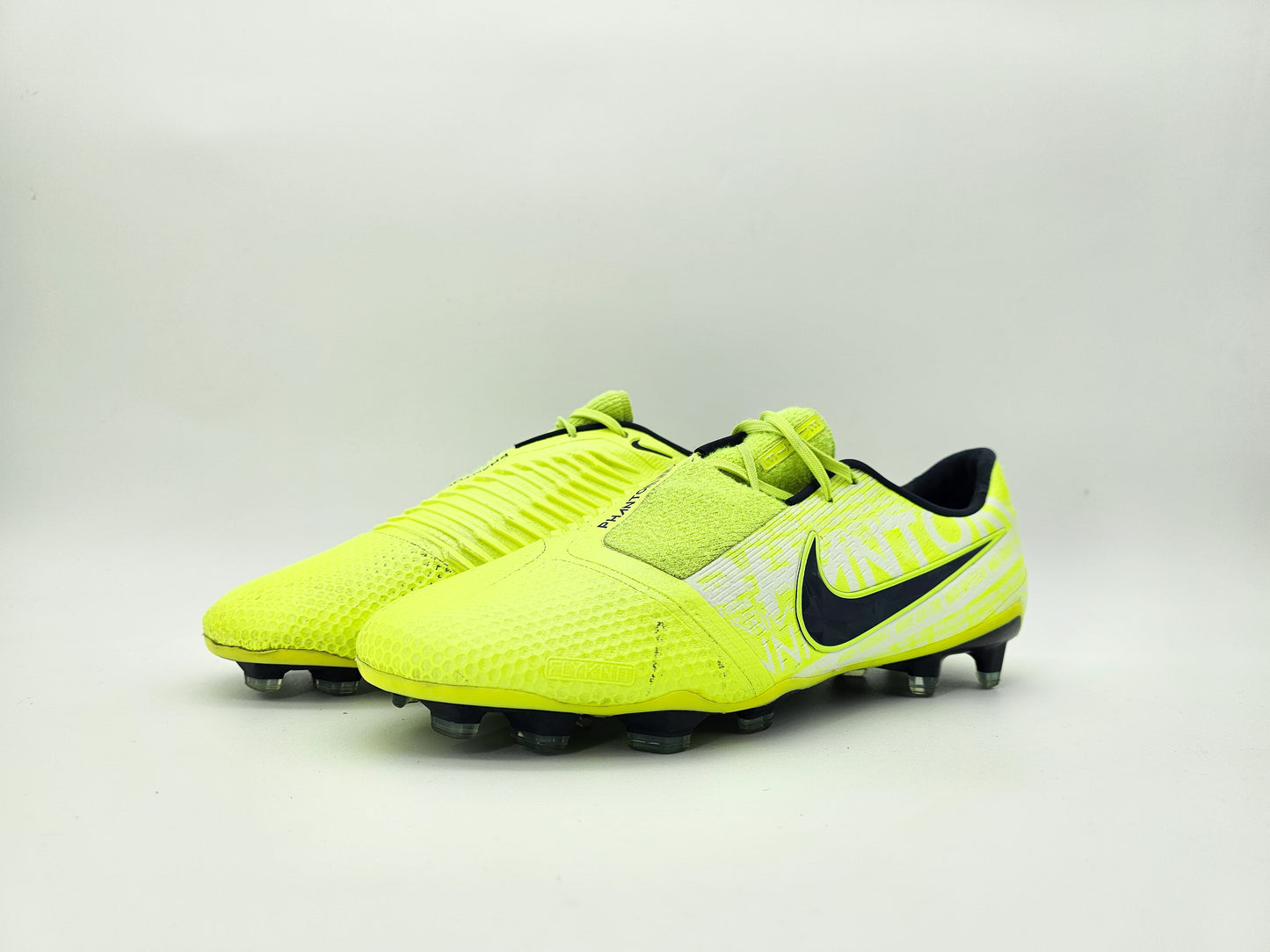 Nike Phantom Venom Elite