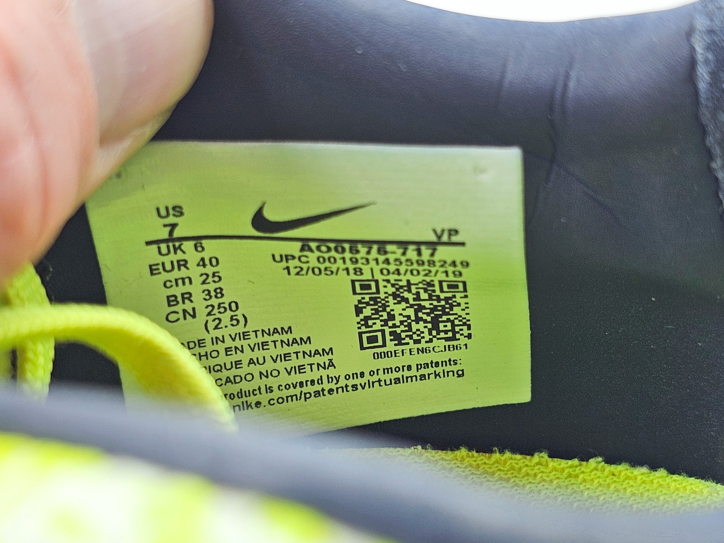 Nike Phantom Venom Elite