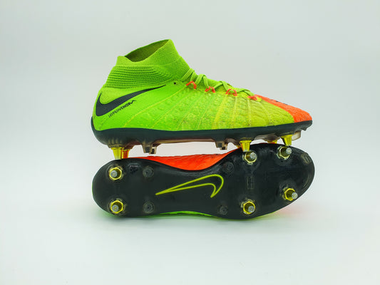 Nike Hypervenom Phantom III DF Elite